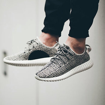 Кроссовки Adidas Yeezy Boost Кроссовки Adidas Yeezy Boost